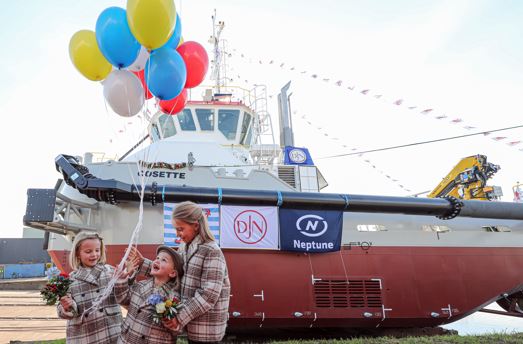 Dredger Cosette – launching Dredger Cosette - launching